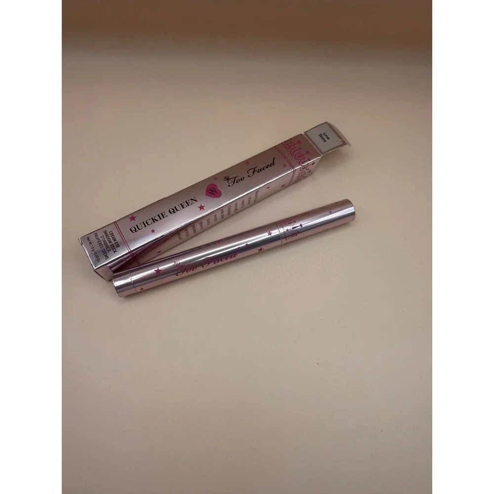 Too Faced Quickie Queen Cream Eye Shadow Stick Love Stone 1.5g New in Box